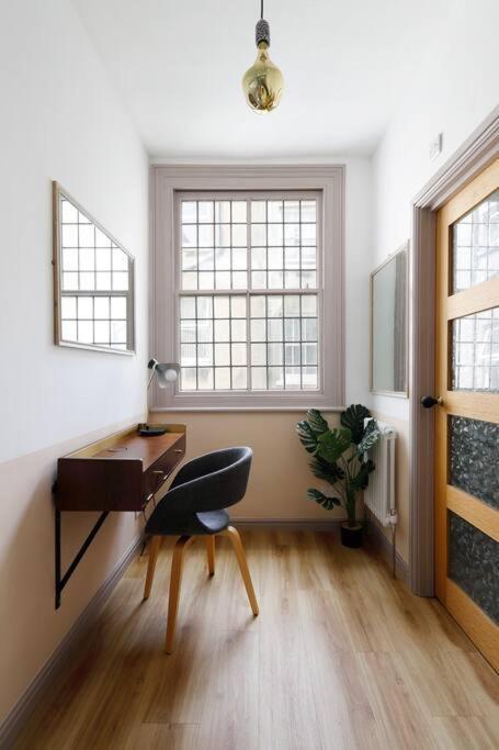 ברייטון Stunning 2 Bedroom Flat 8Min Walk From The Beach מראה חיצוני תמונה